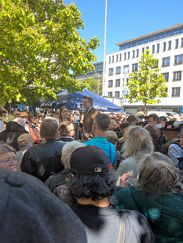 PXL_20260423_130825272