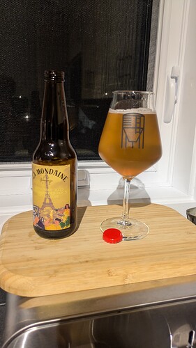 PXL_20251218_220635848.MP