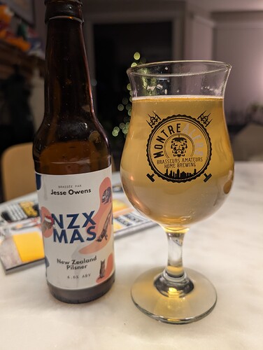 PXL_20251213_001235708