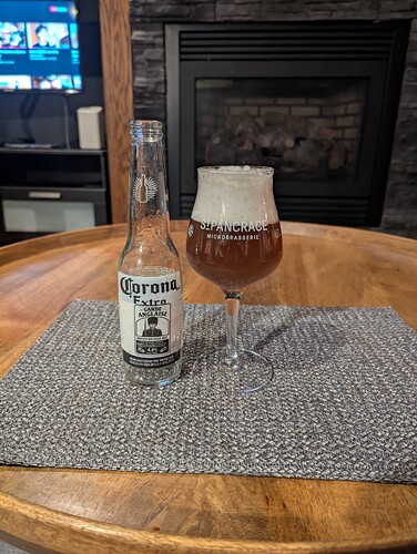 PXL_20251215_214242161